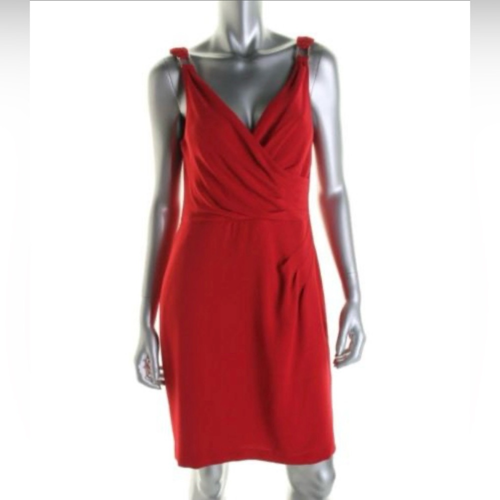 2/$20 - Elegant Red Ivanka Trump Sleeveless Sexy Red Cocktail Party Dress -8